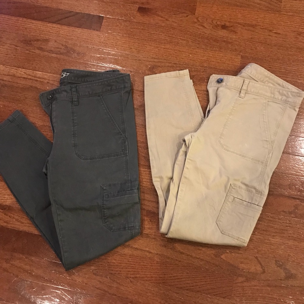 LOFT Super Skinny khakis - size 6 (28)
